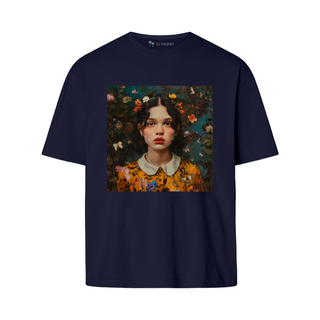 Charming Young Woman - Fritillary | Oversize T-Shirt